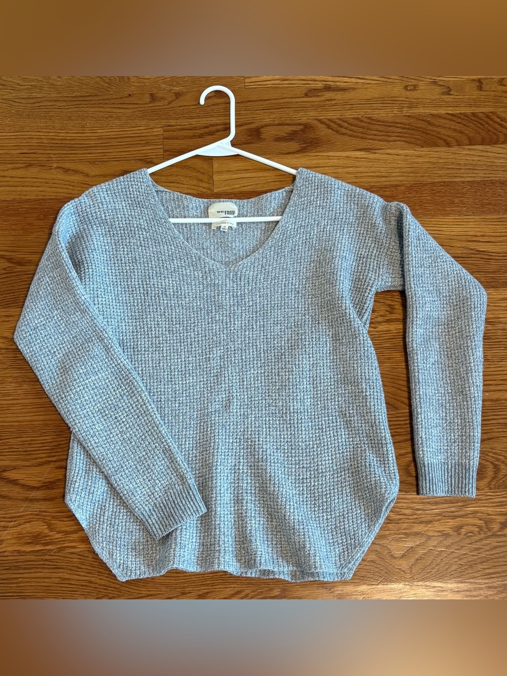 Aritzia Wilfred Free Gray 100% Wool Waffle Knit Sweater Medium fall cottagecore